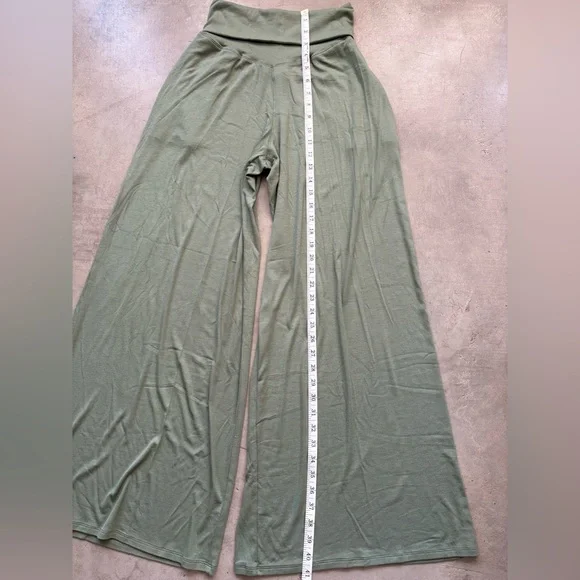 🆕Lunya Soft Modal Rib Foldover Pant - Picture 16 of 16